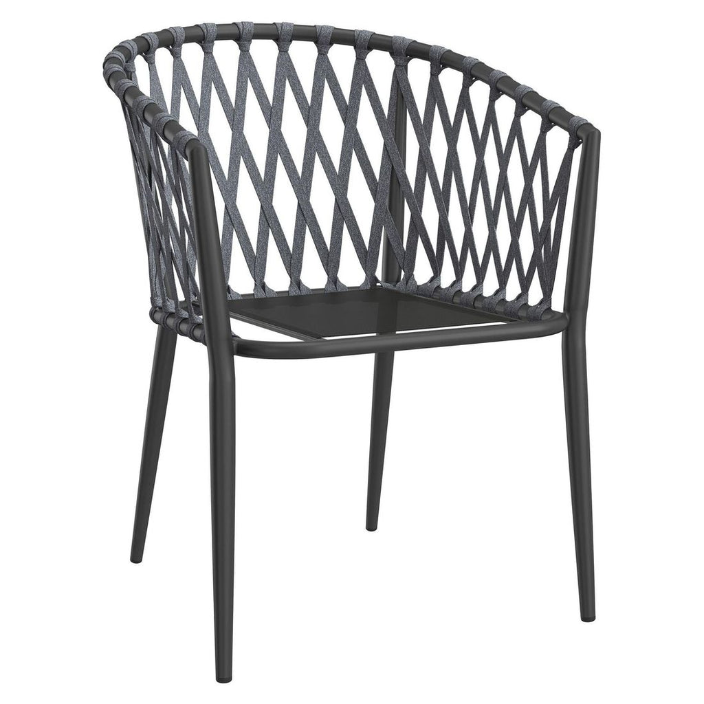 Montert Stabelstol ute Cairns aluminium med puter, tau på terrasse