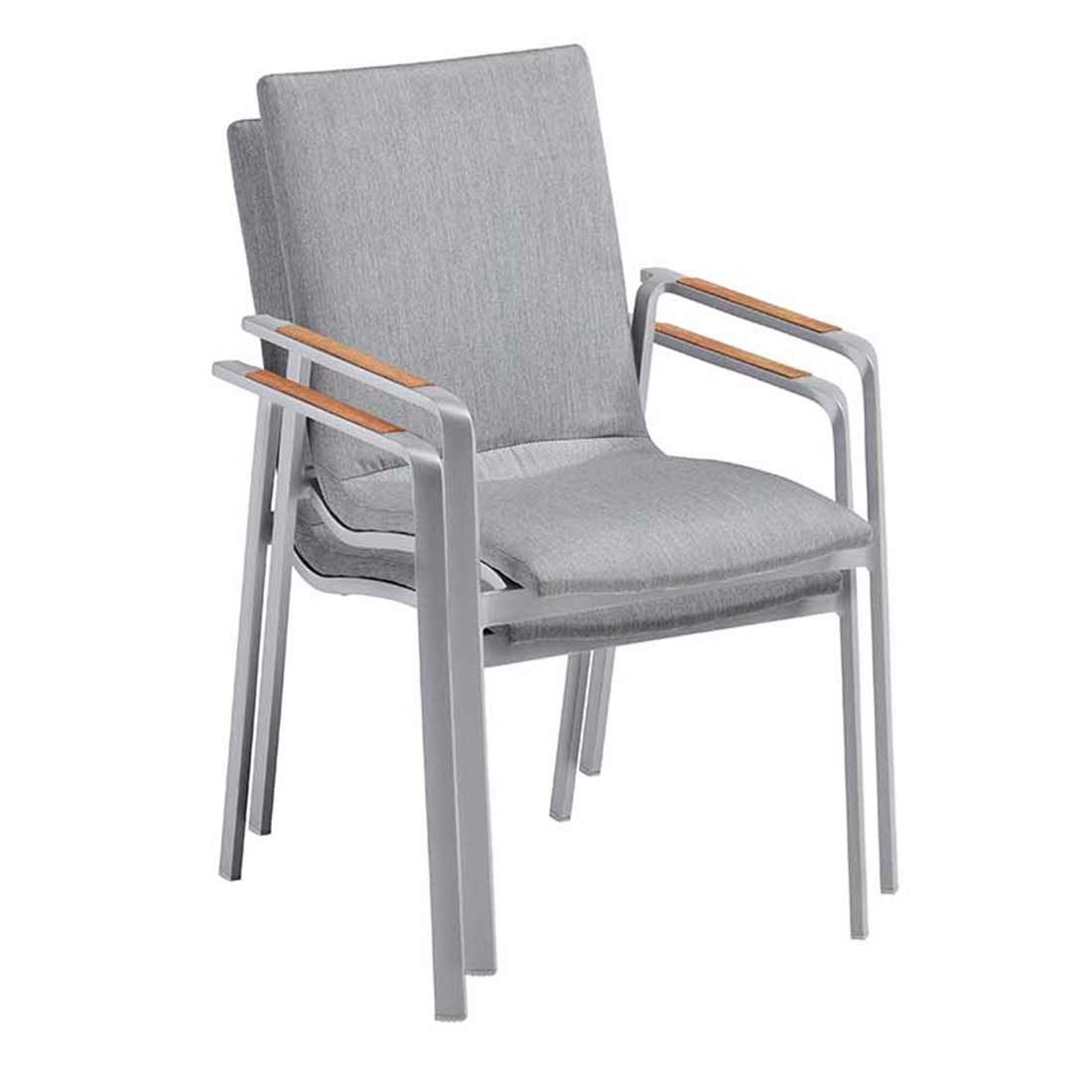 Sitting på Stabelstol ute Diamond aluminium/Sunbrella 57,5x62 cm