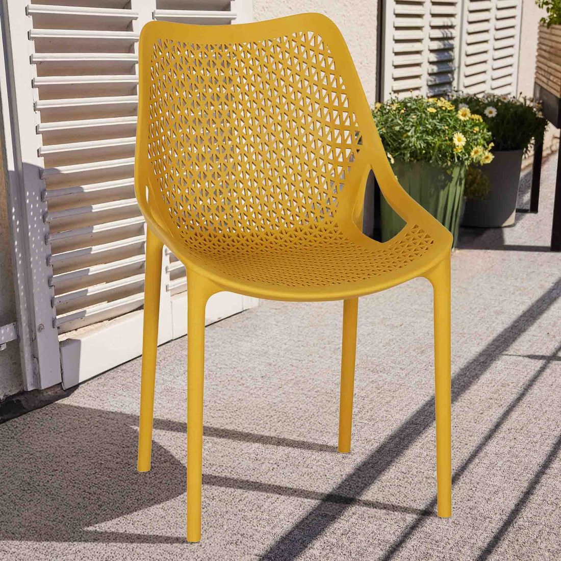 Stabelstol ute District plast 50x60 cm - Siena Garden bakside