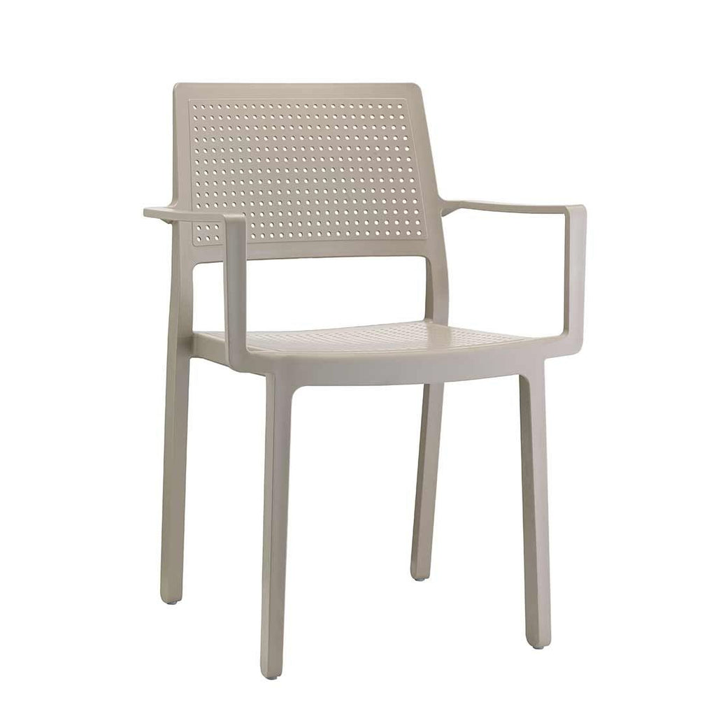 Stabelstol ute Emi plast 46x48 cm - Scab Design forfra