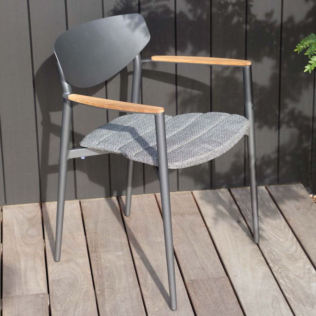 Stabelstol ute Hornet aluminium Sunproof bakside