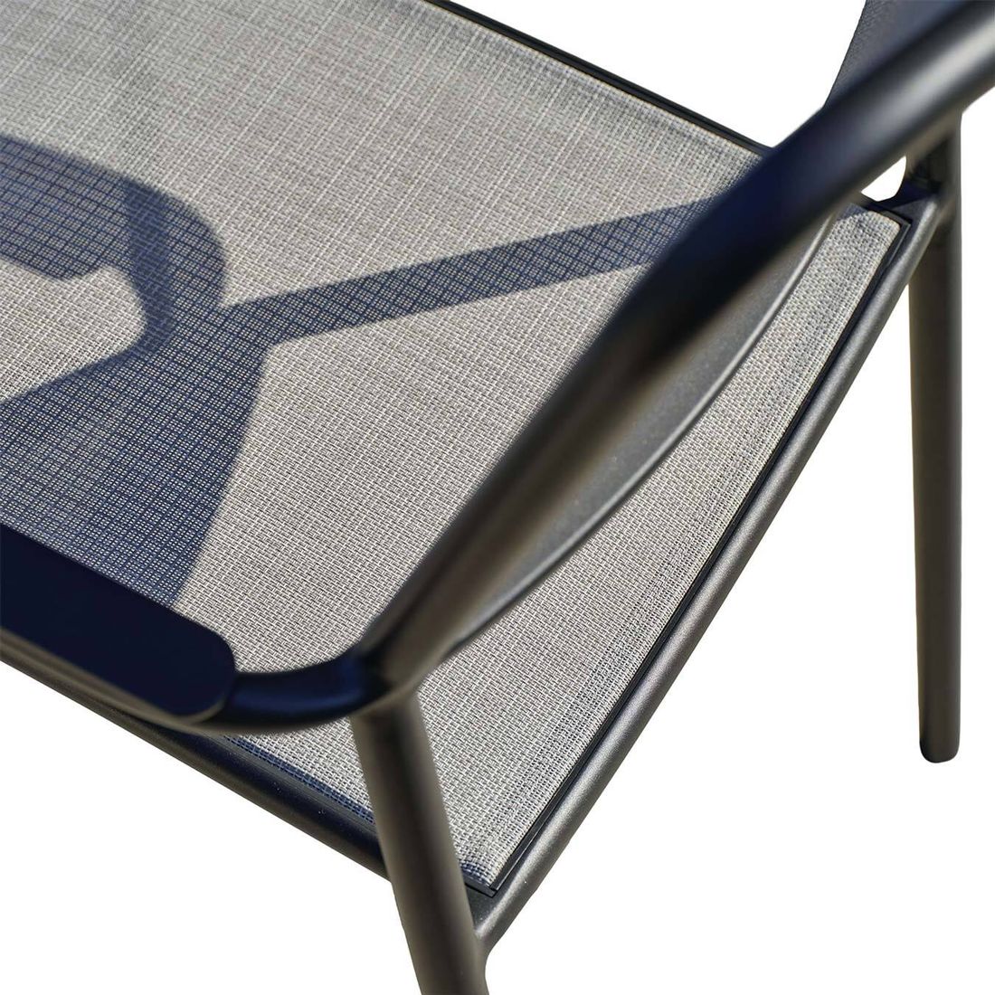 Stabelstol ute Joris aluminium/textilen 59x61 cm - Stern detalj av armlene
