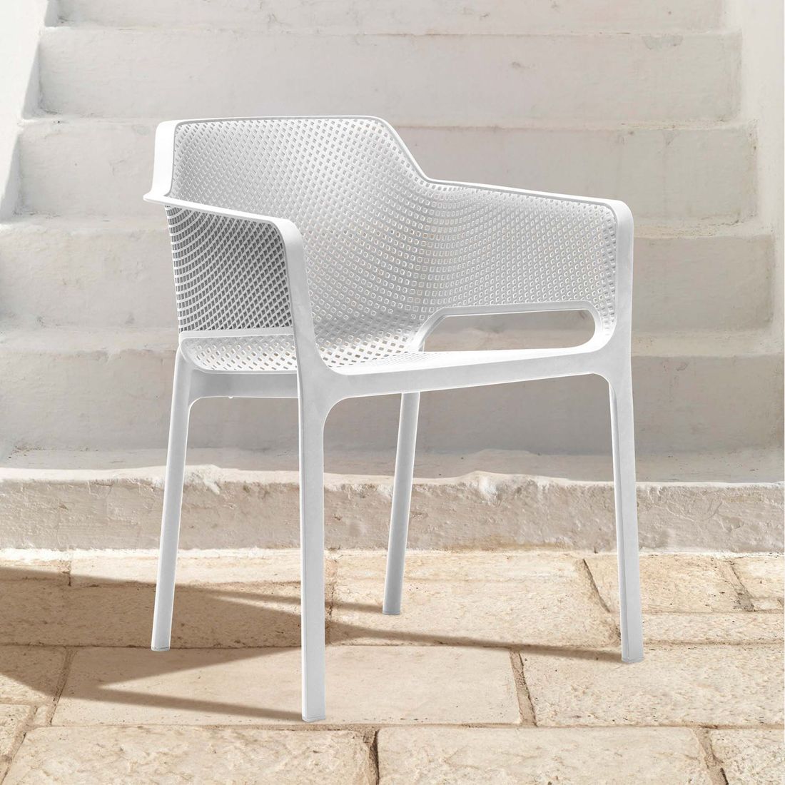 Montert Stabelstol ute Net plast 60,5x58,5 cm hvit - Nardi i hage