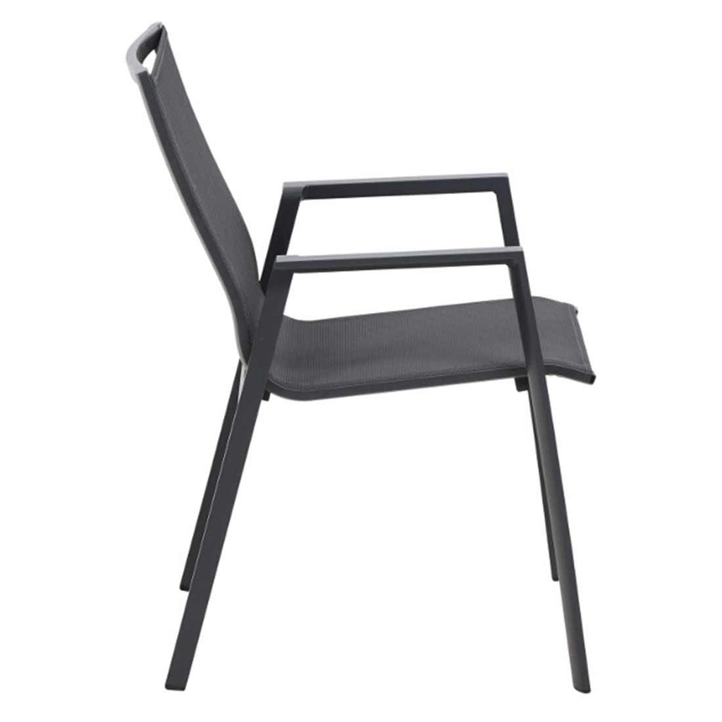 Stabelstol ute Reno aluminium/Ranotex 65x56 cm montert på terrasse
