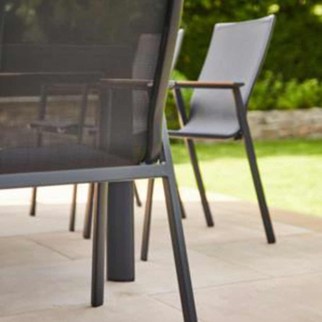 Stabelstol ute Rondo aluminium Ranotex armstøtte