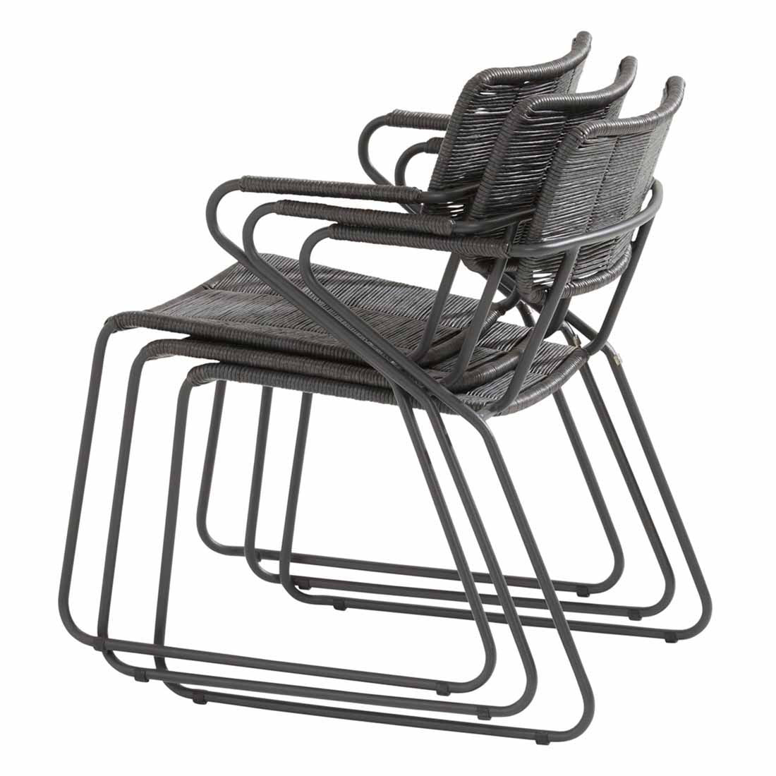 Sideprofil av Stabelstol ute Swing rustfritt stål tau
