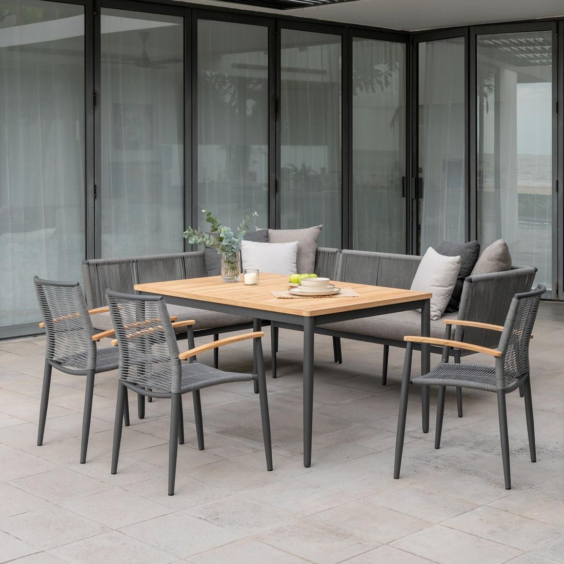 Stabelstol ute Topaz aluminium tau grå sideprofil