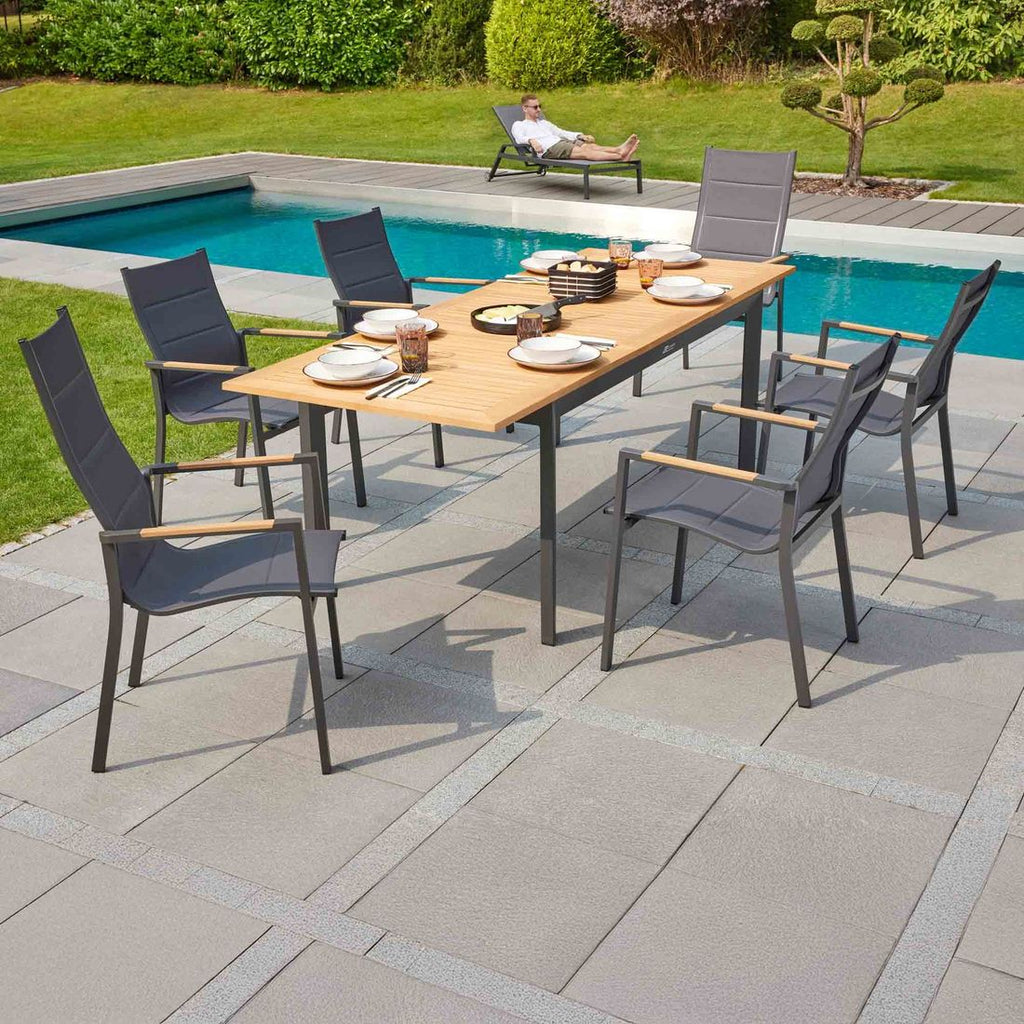 Armlen på stabelstol ute Unicamo aluminium/textilen - LC Garden