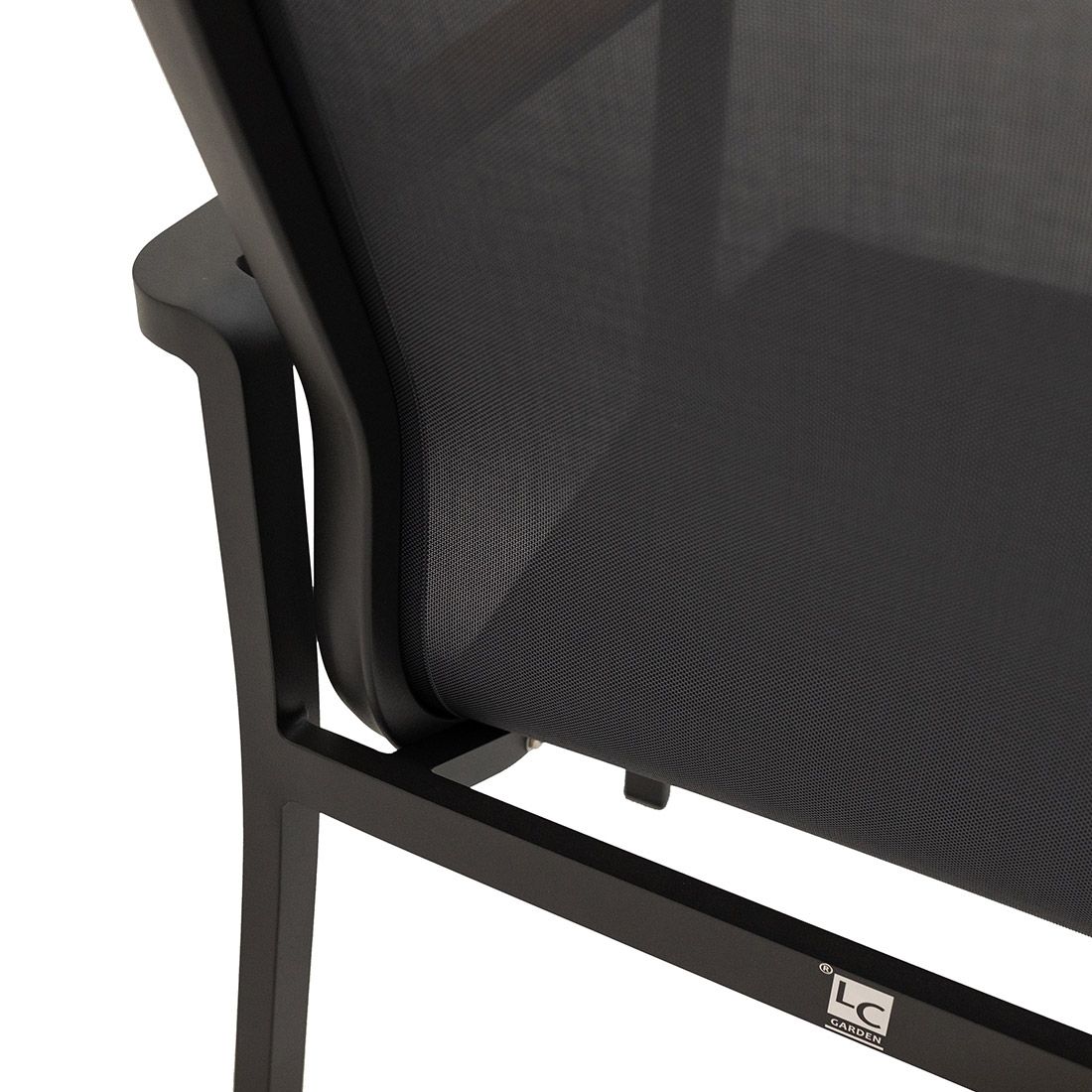 Sideprofil av Stabelstol ute Unicamo aluminium/textilen antrasitt