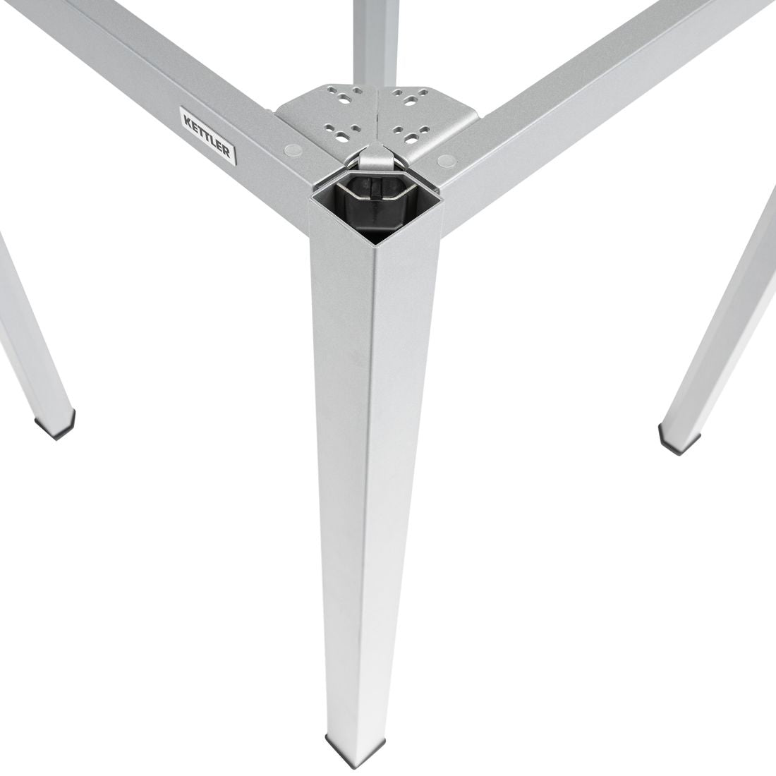 Montert Ståbord ute Cubic bordunderstell aluminium 140x70 cm - Kettler på terrasse