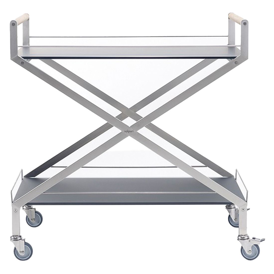 Montert Trillebord ute Trolley One på terrasse