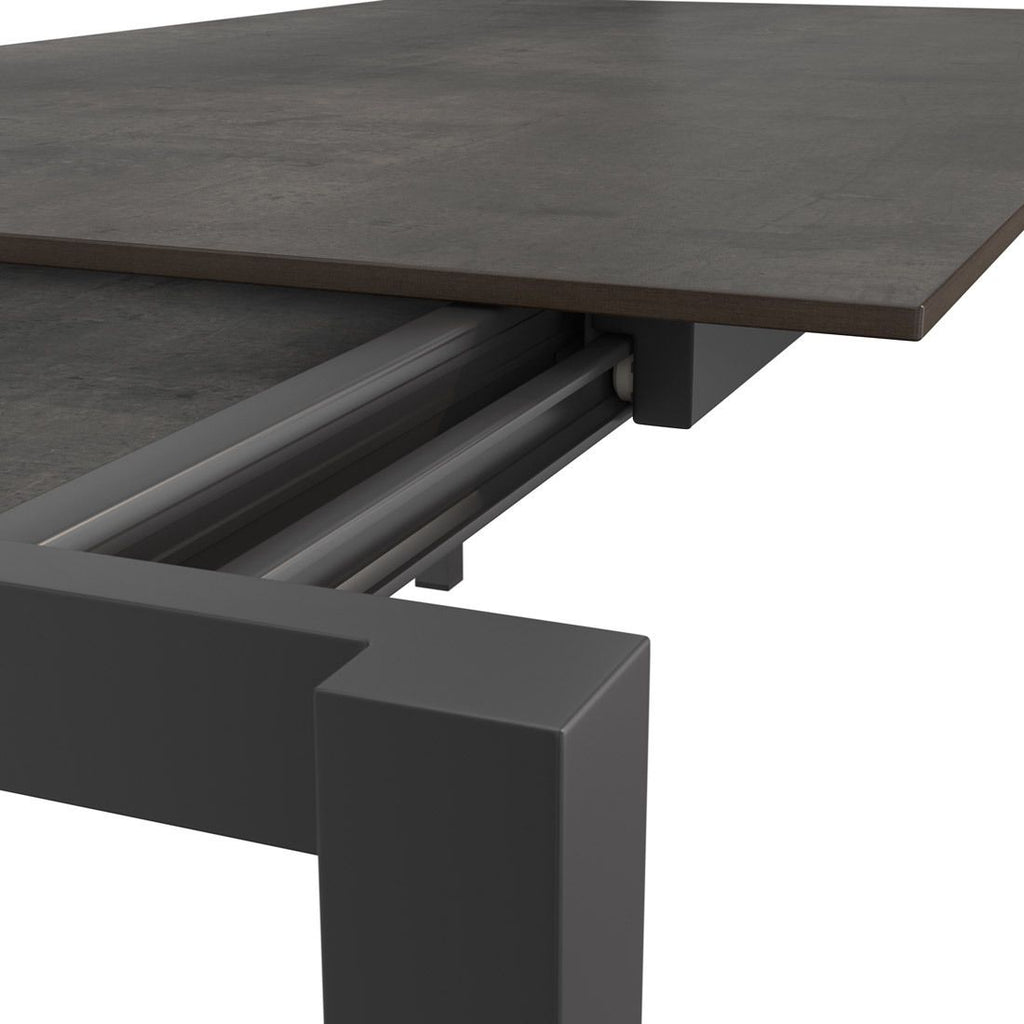 Uttrekkbart hagebord 160-267x92 cm rustfritt stål HPL i hageomgivelse
