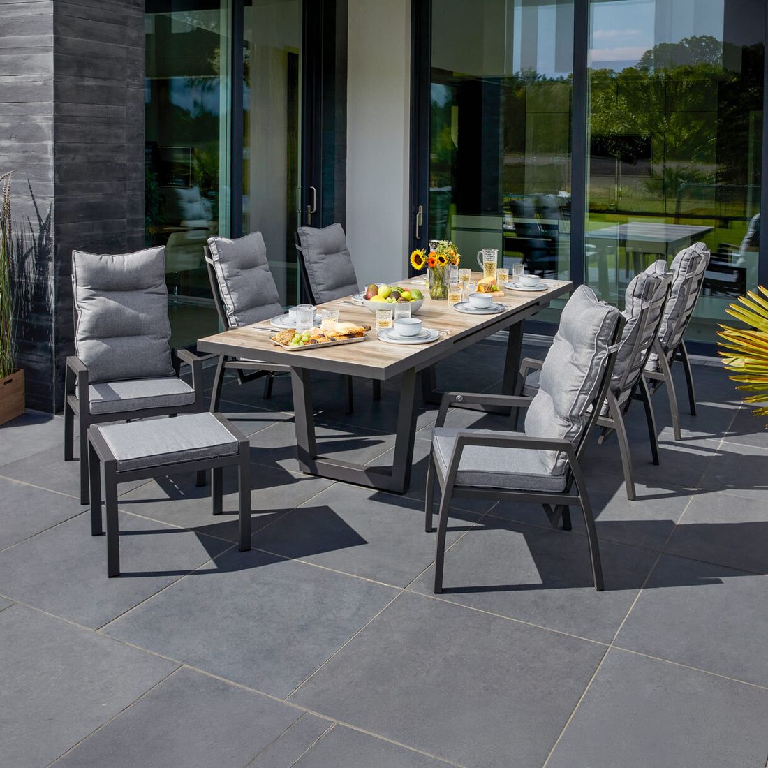 uttrekkbart hagebord alice aluminium keramikk komplett sett