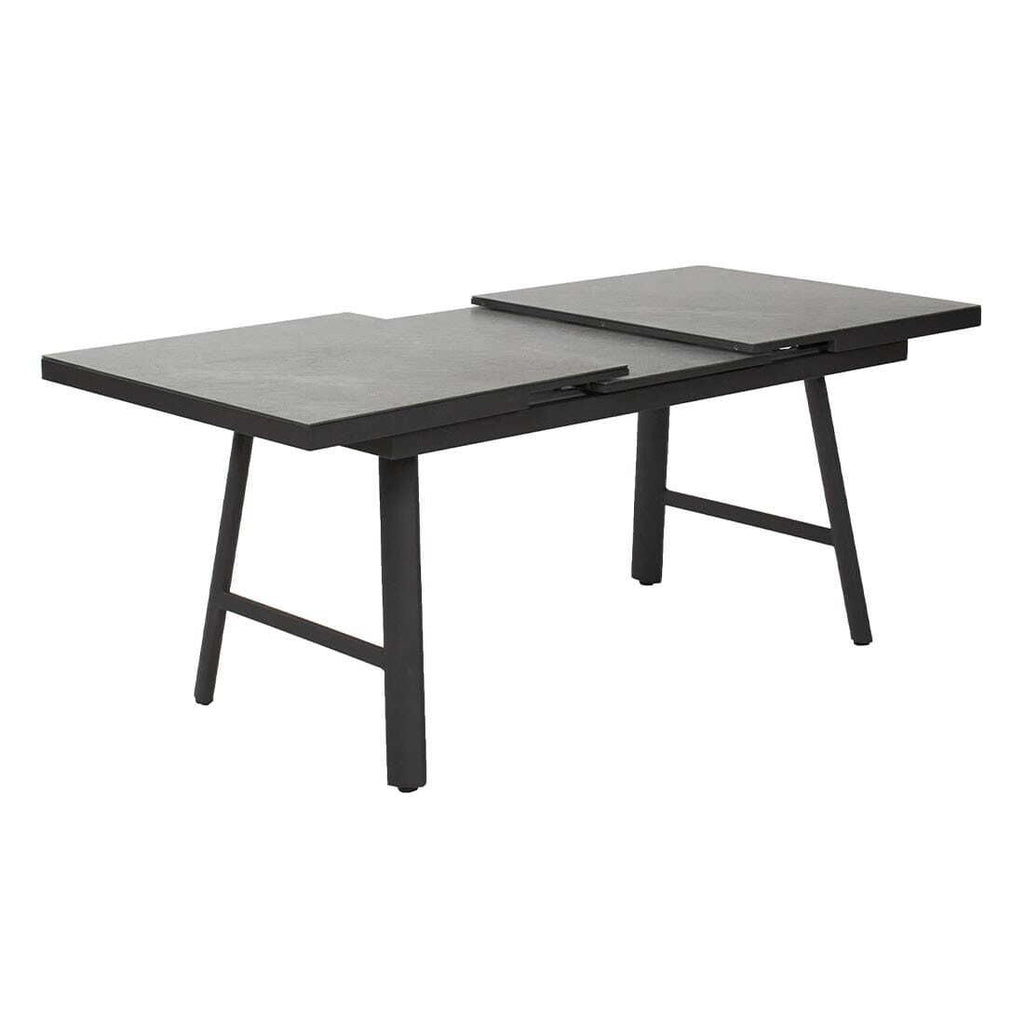 uttrekkbart hagebord bondino i moderne hagedesign