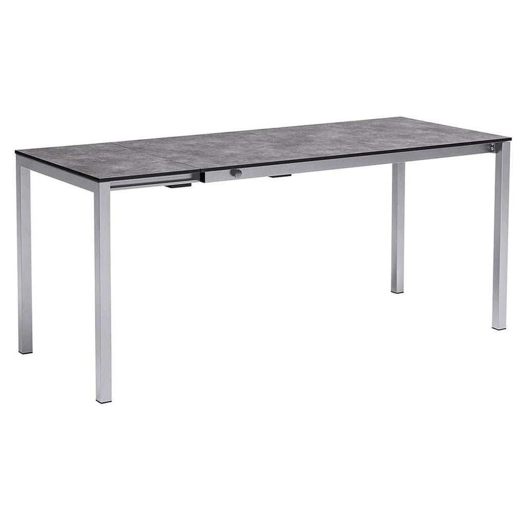 Detalj av uttrekkbart hagebord Cubic 138-210x68 cm aluminium/HPL bordplate