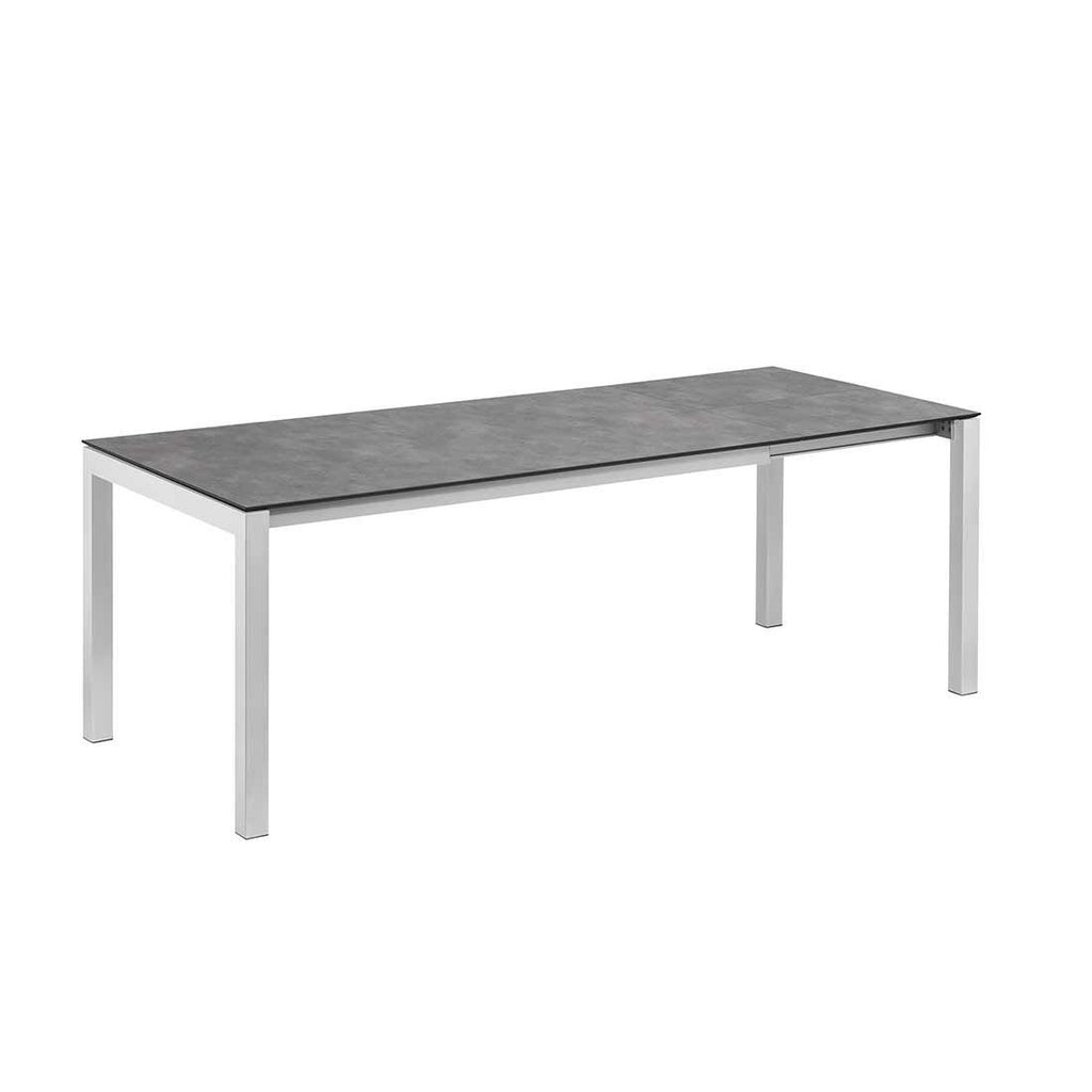 Detalj av bordplate på Uttrekkbart hagebord Cubic aluminium HPL
