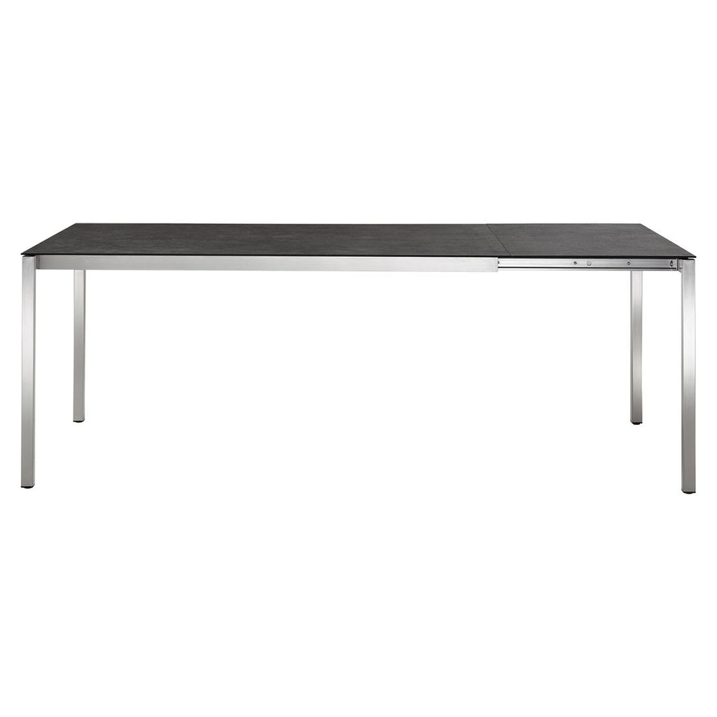 Nærbilde av ben på uttrekkbart hagebord Kreta 160/220x100cm rustfritt stål/Dekton