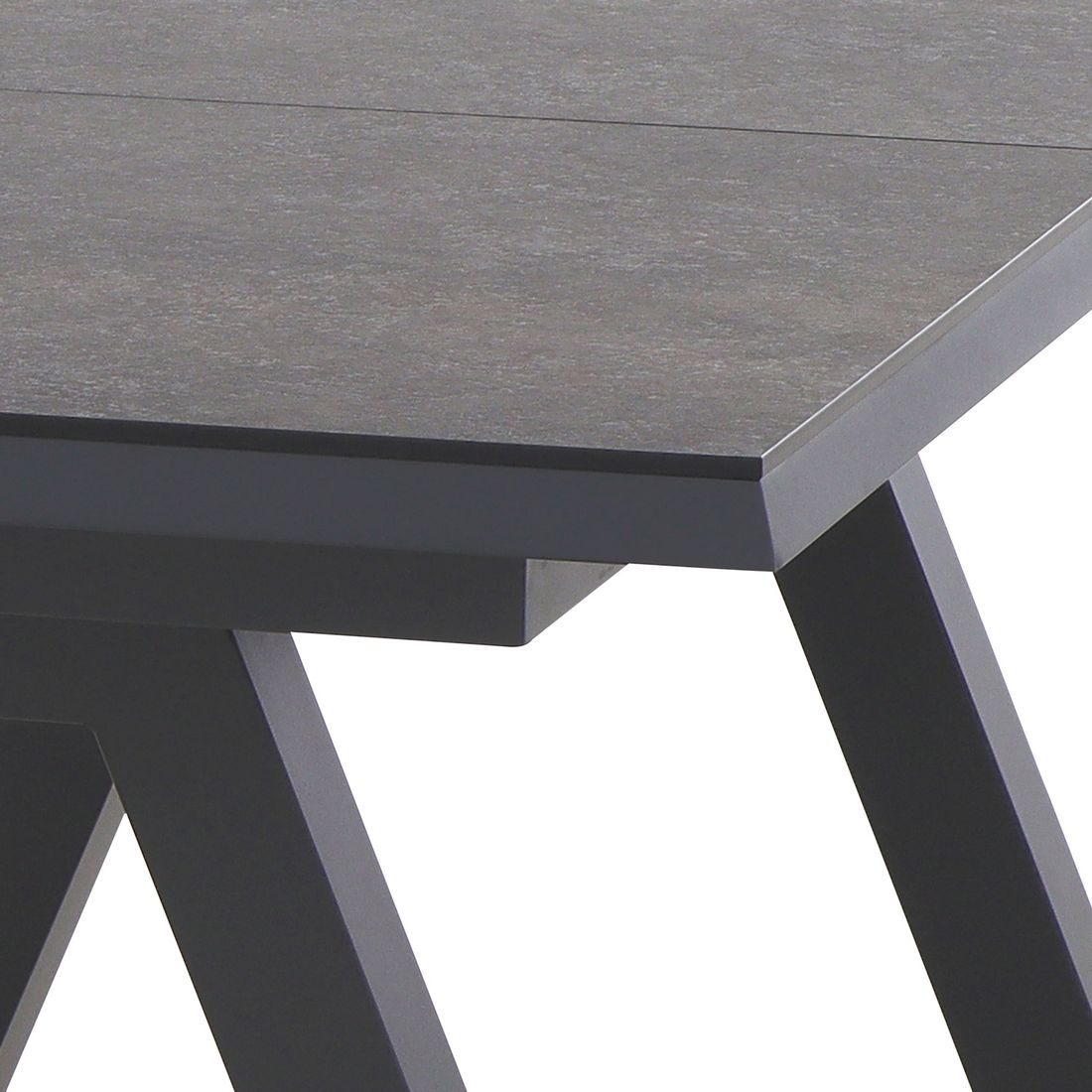 Uttrekkbart hagebord Tirana 160/200x90 cm aluminium HPL i bruk med stoler